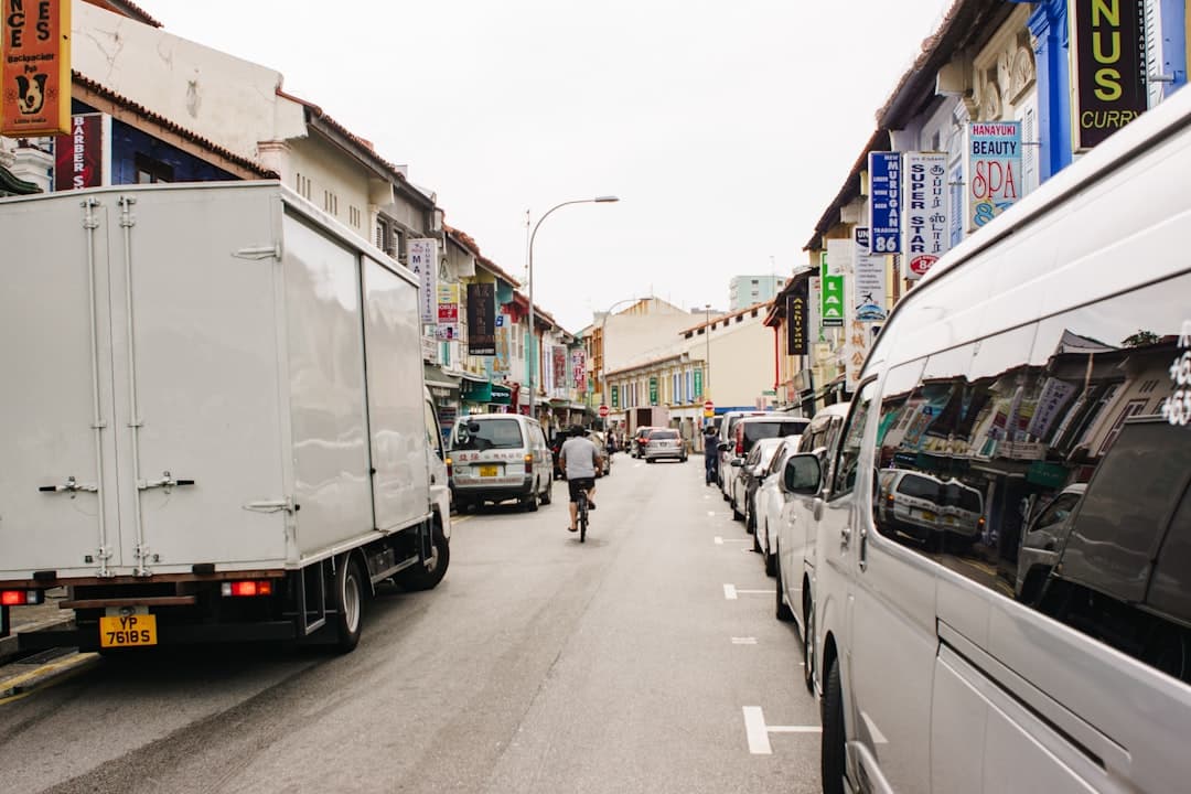 Criza Combustibilului în Asia: Risc pentru Vacanțe